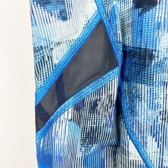 LULULEMON | Blue White Black All Over Pattern Leggings 6 - Picture 4 of 9